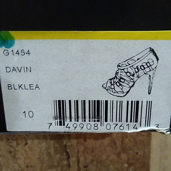 L.A.M.B Davin Y2K black strappy platform pumps sandals 10 - Picture 13 of 14